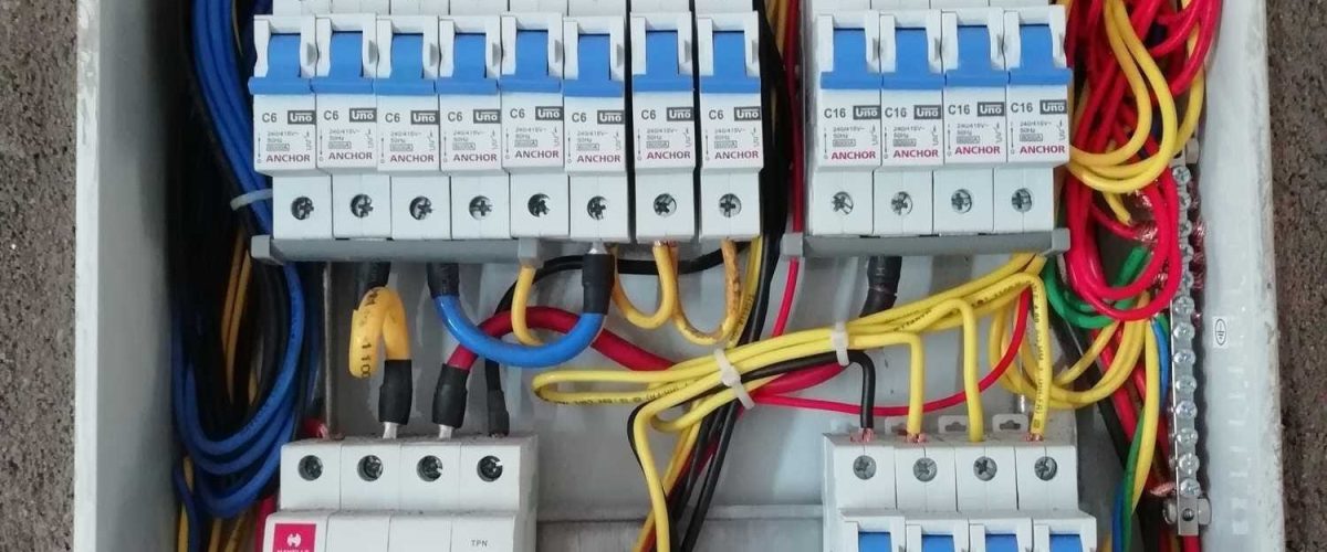 كهربائي منازل في أبوظبي